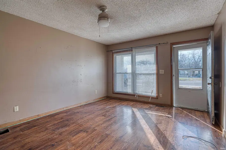 2524 E Riverside Drive, Evansville, IN 47714 - Image #2