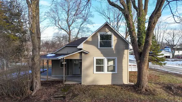 204 N Hendricks Street, Warren, IN 46792