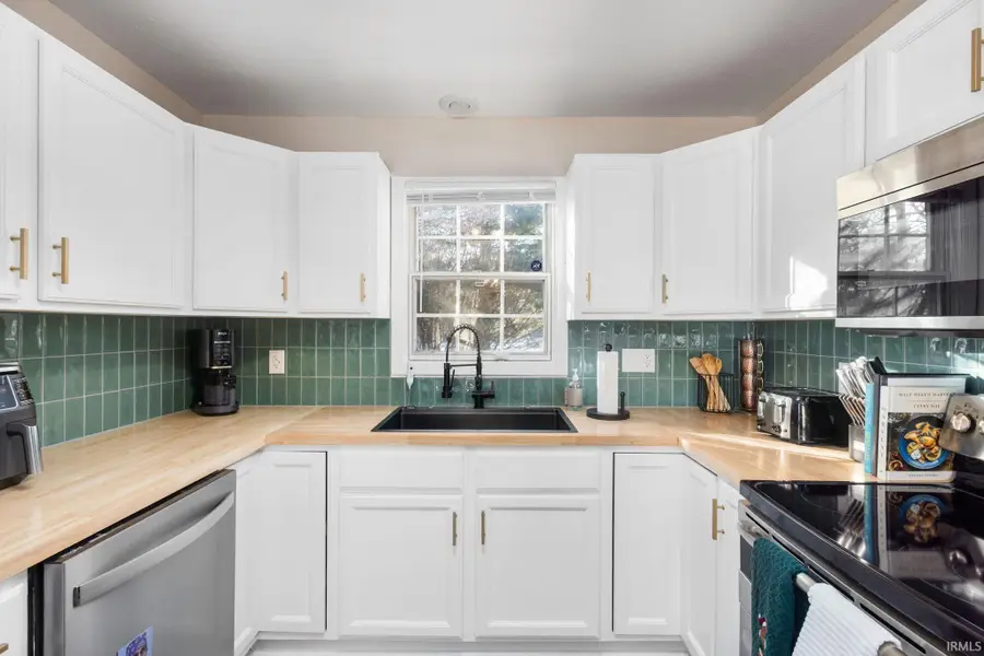 4435 Laurel Creek Drive, South Bend, IN 46628 - Image #3