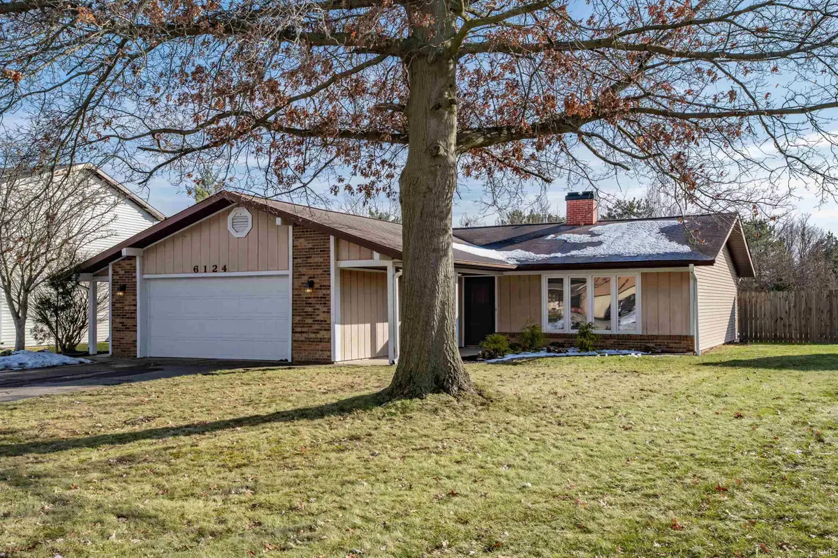 6124 Millhollow Lane, Fort Wayne, IN 46815 - Image #1