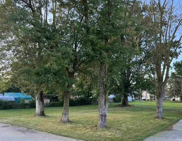 E Maple Street, Kokomo, IN 46901