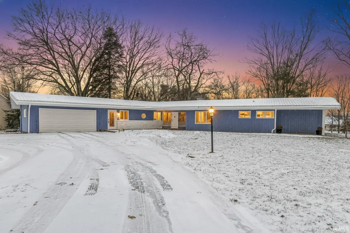 51745 Winding Waters Lane, Elkhart, IN 46514 - Image #1