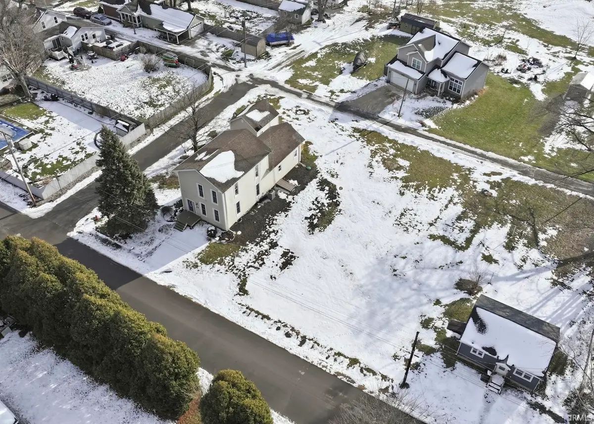 201 W Pine Street, Pierceton, IN 46562 - Image #1