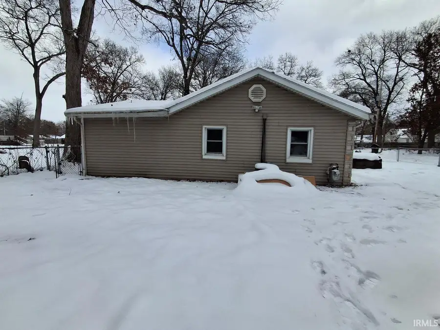 26051 Lakeview Drive, Elkhart, IN 46514 - #3