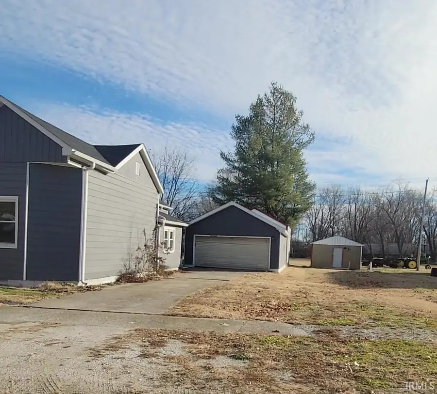 504 N Main Street, Patoka, IN 47666 - Image #2