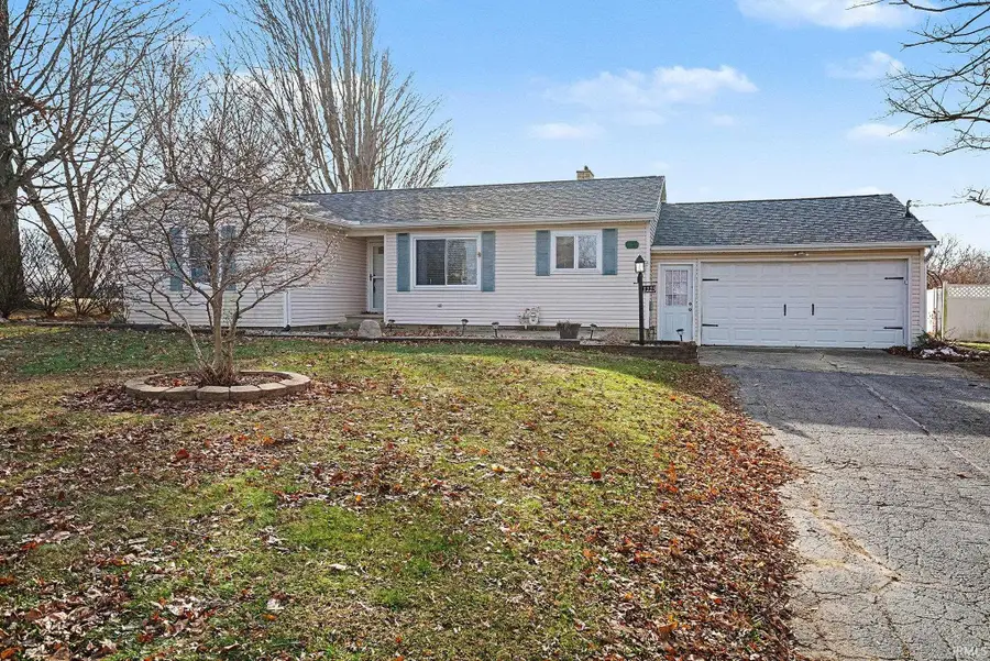 1223 W 200 S Road, Warsaw, IN 46580 - Image #2