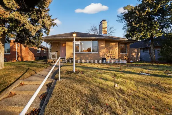 206 N Coquillard Drive, South Bend, IN 46617