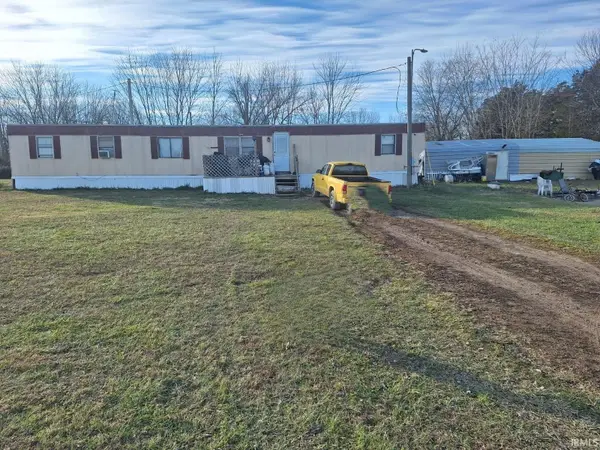 13435 Gettlefinger Road, Palmyra, IN 47164