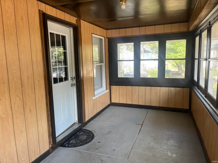 1122 Evans Street Street, Elkhart, IN 46516 - Image #2