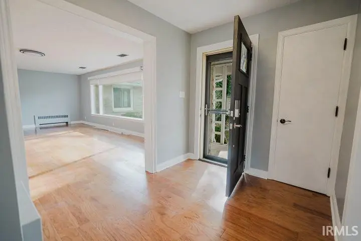 1158 Woodlawn Drive, New Castle, IN 47362 - Image #2