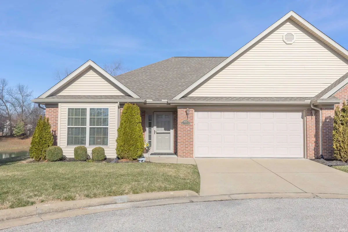 4432 Mystic Creek Drive, Evansville, IN 47715 - Image #1