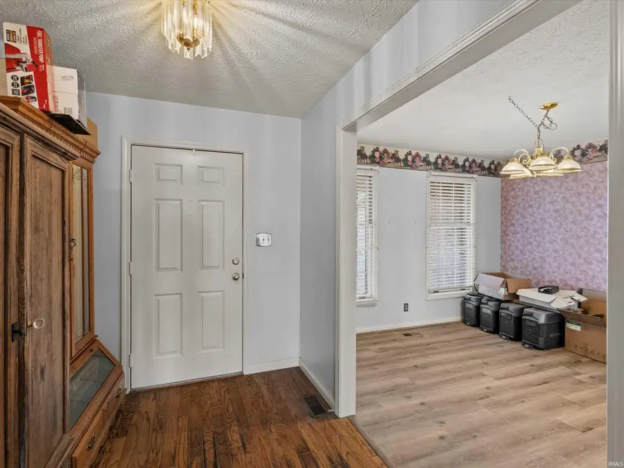 9195 W Eureka Road, Rockport, IN 47635 - Image #2