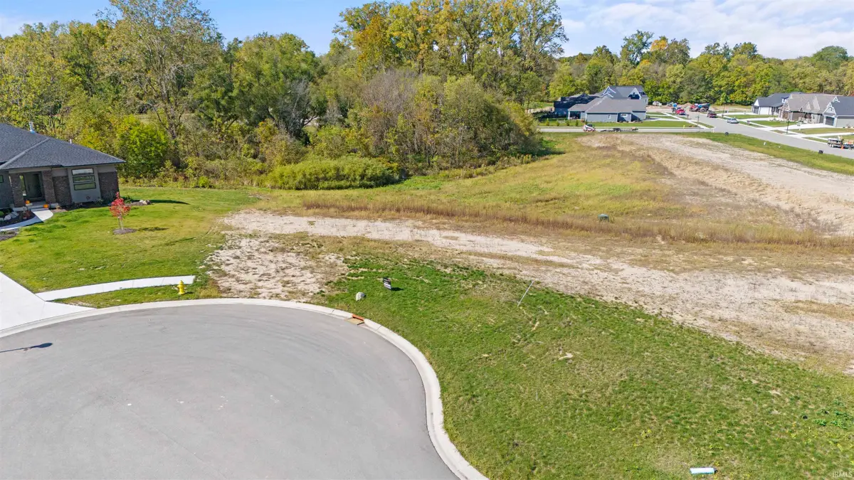 2051 Links Lane, Auburn, IN 46706 - Image #1