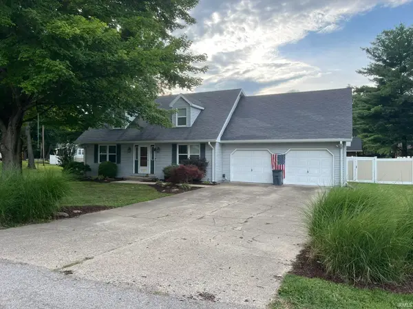 204 Plumtree Drive, Vincennes, IN 47591