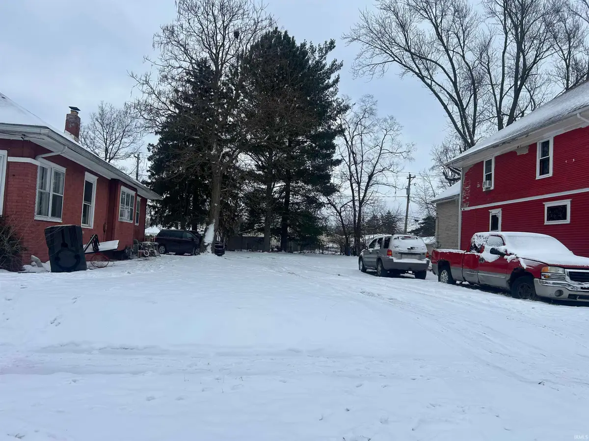 626 Birdsell Street, South Bend, IN 46628 - #1