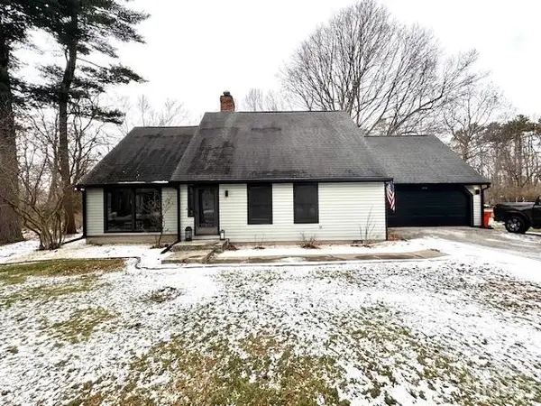 1190 N Saddlebrook Court, Monticello, IN 47960