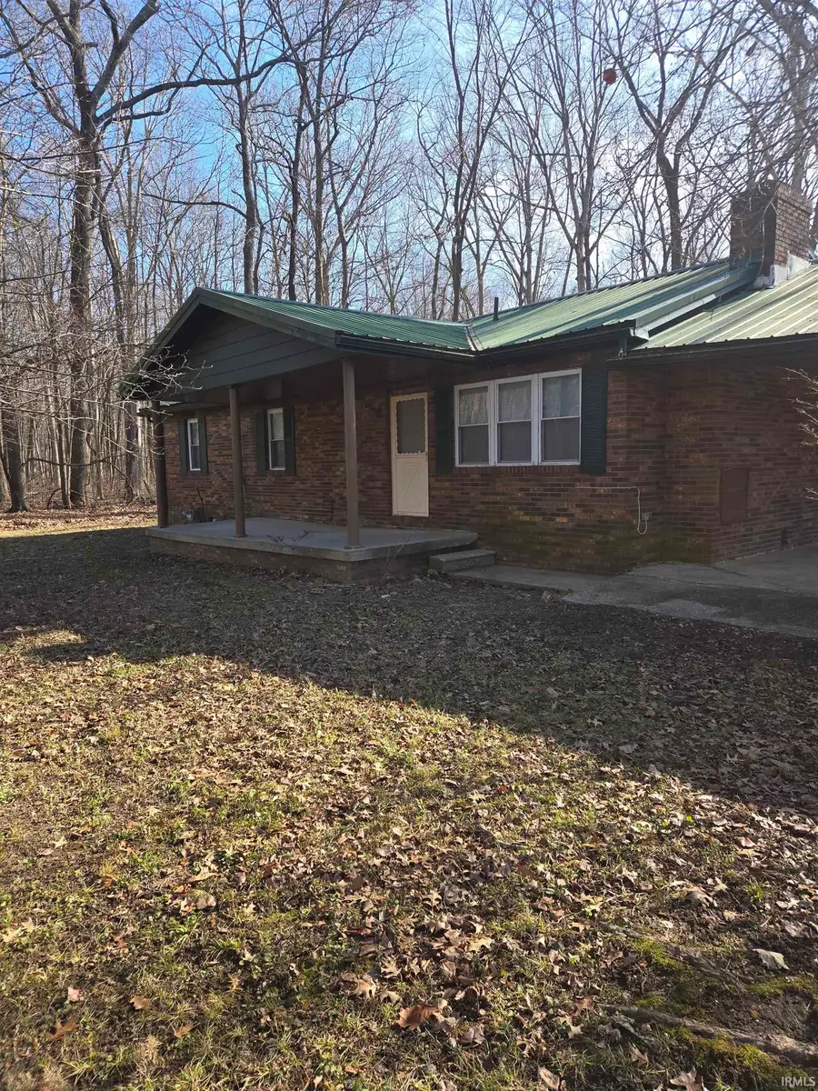 9264 S State Rd 57 Highway, Elberfeld, IN 47613 - Image #2