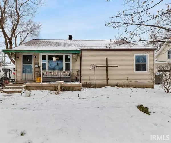 152 N Nappanee Street, Nappanee, IN 46550