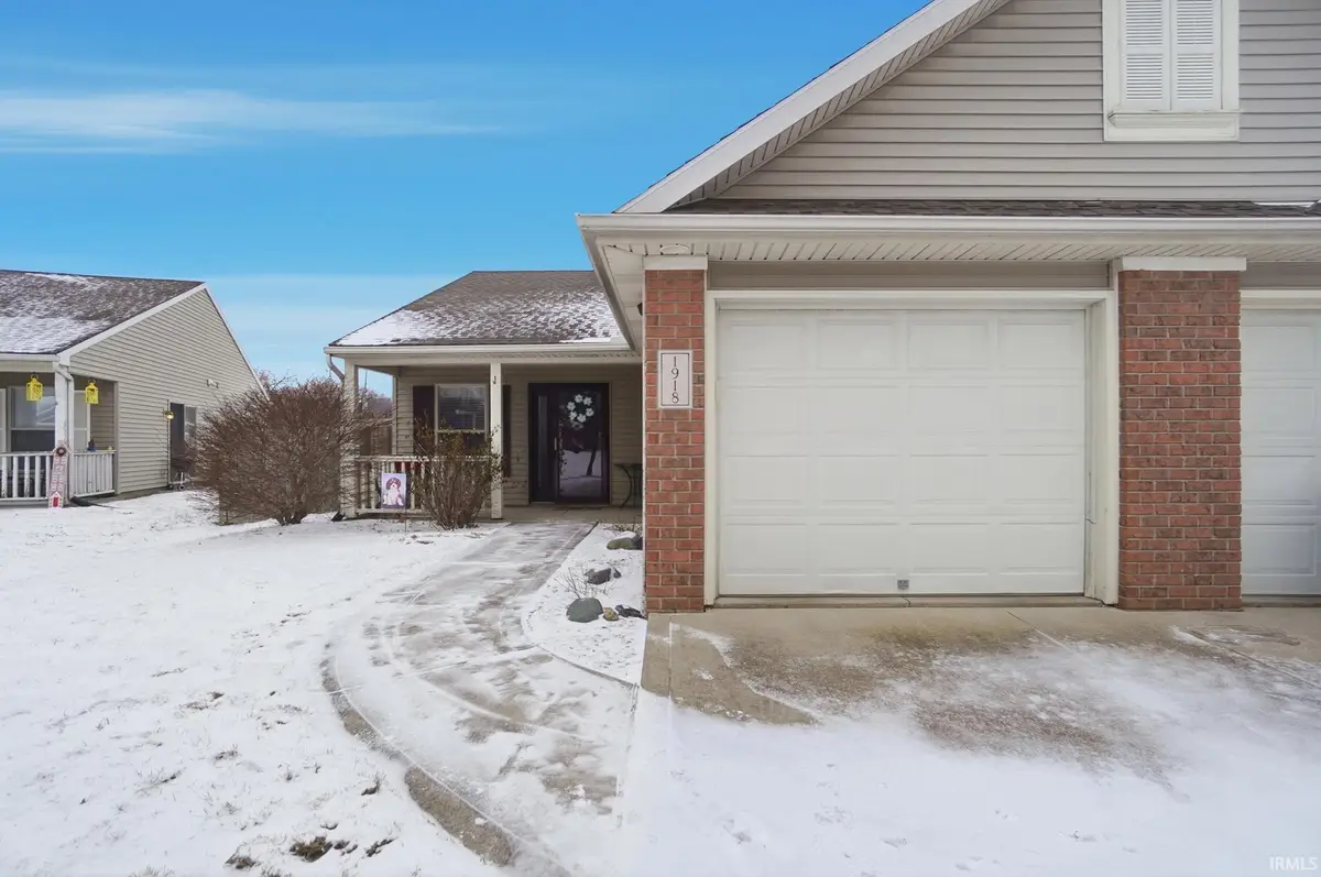 1918 Beechmont Drive, Fort Wayne, IN 46825 - Image #1