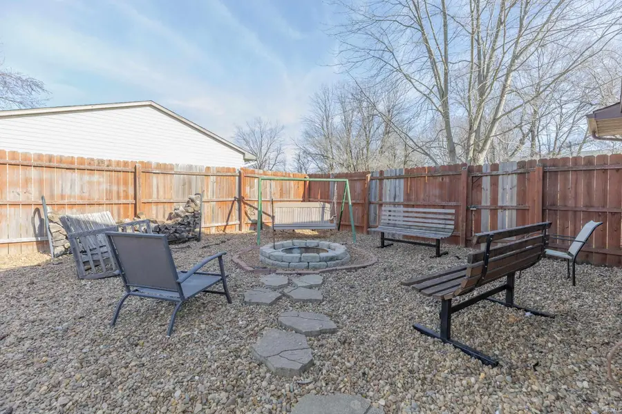 2977 Jerrald Drive, Newburgh, IN 47630 - Image #3