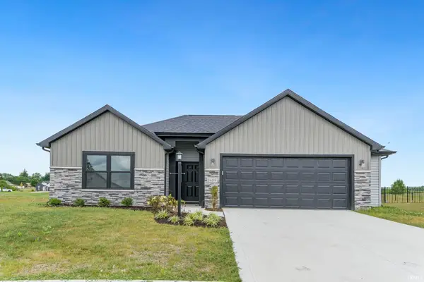 1409 Pyke Grove Pass, Huntertown, IN 46748
