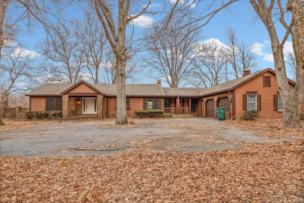 100 Pineview Lane, Lafayette, IN 47905