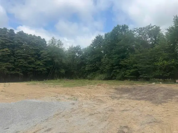 513 Contour Cove, Huntertown, IN 46748