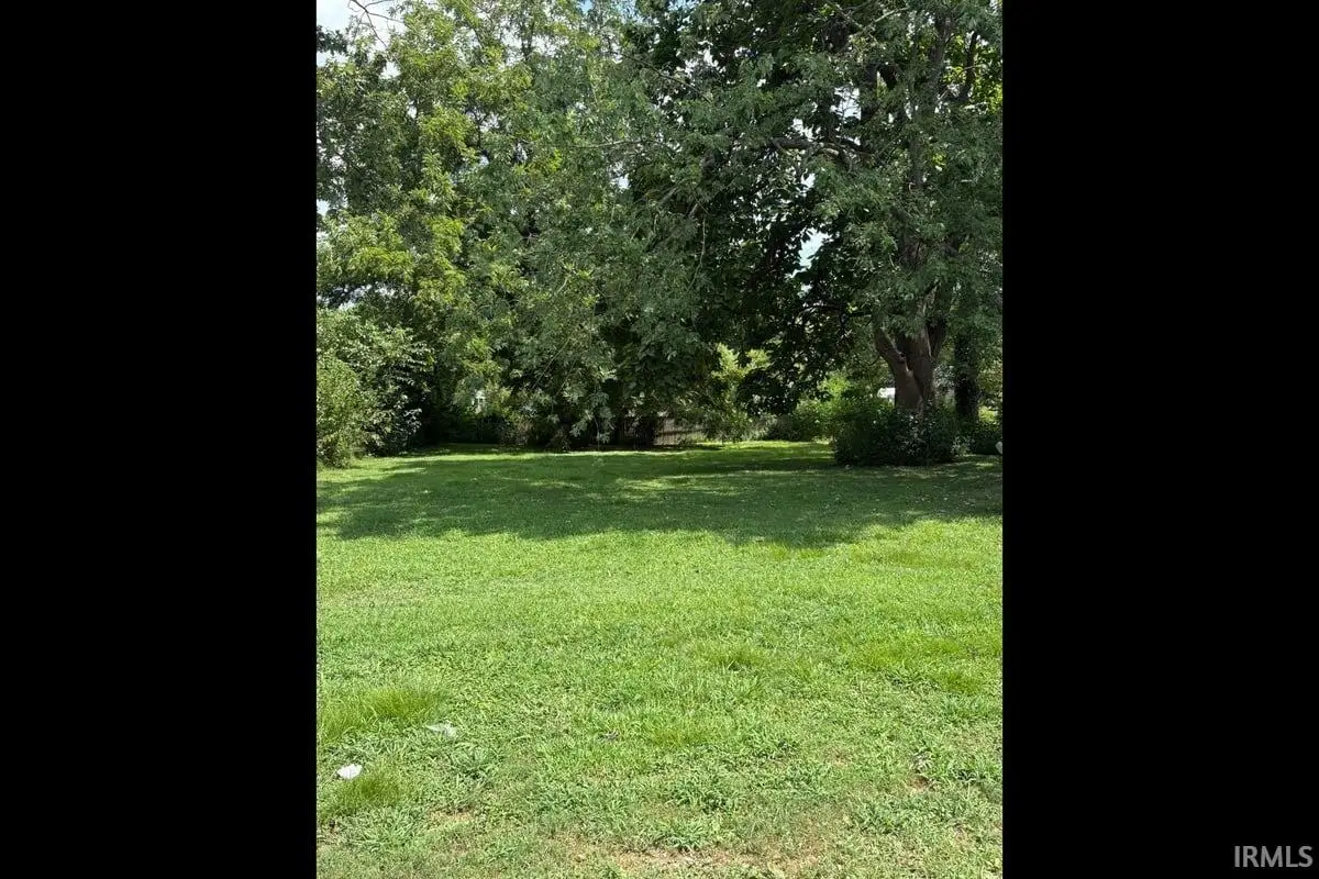 1924 S Helfrich Avenue, Evansville, IN 47712 - Image #1