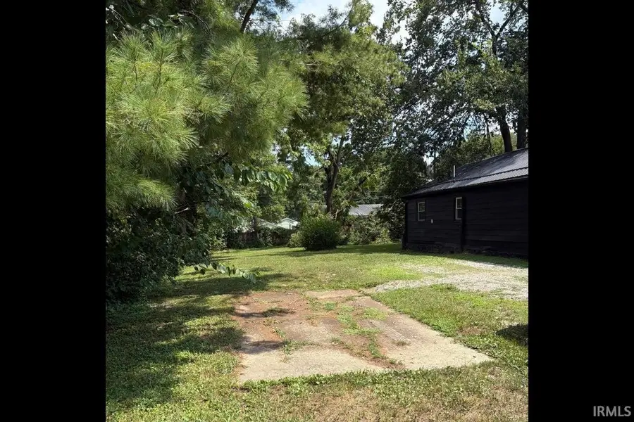 1924 S Helfrich Avenue, Evansville, IN 47712 - Image #2