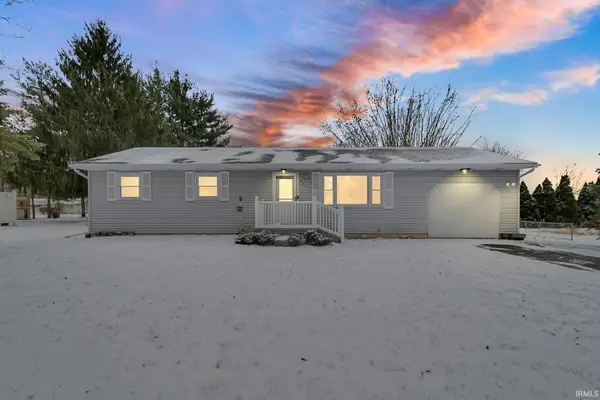 945 Sanford Drive, Rochester, IN 46975