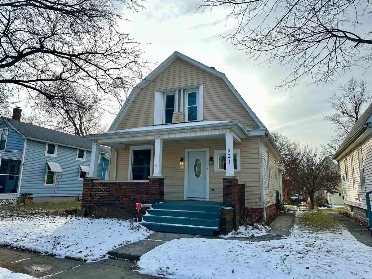 921 Cottage Avenue, Fort Wayne, IN 46807 - Image #1