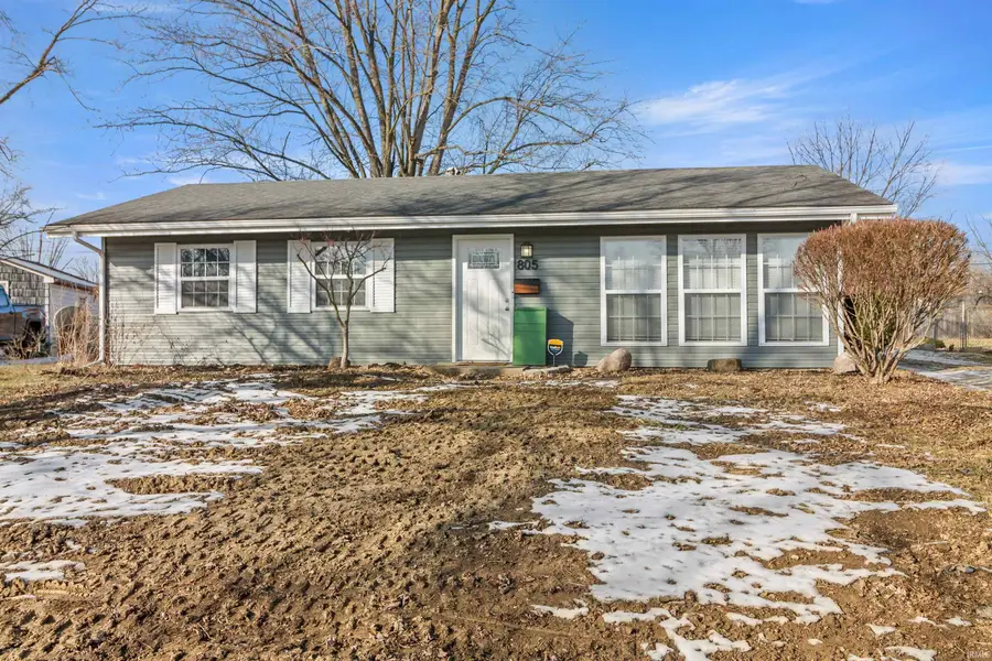 805 N Knight Circle, Marion, IN 46952 - Image #2