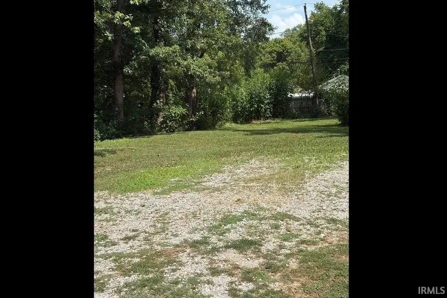 1926 S Helfrich Avenue, Evansville, IN 47712 - Image #3