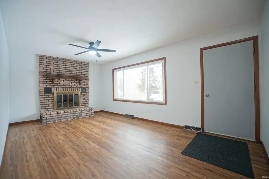 2599 E Robby Drive, Warsaw, IN 46580 - Image #3