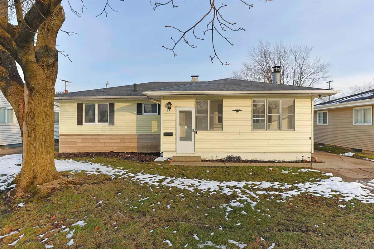 1228 Ironwood Drive, South Bend, IN 46617 - Image #1