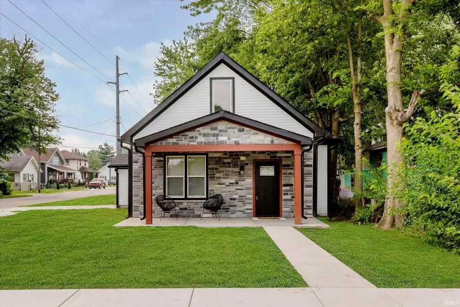 902 Rossville Avenue, Frankfort, IN 46041 - #2