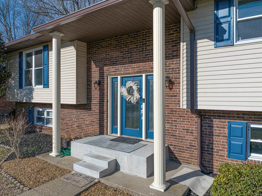 8344 N Birch Drive, Newburgh, IN 47630 - Image #2