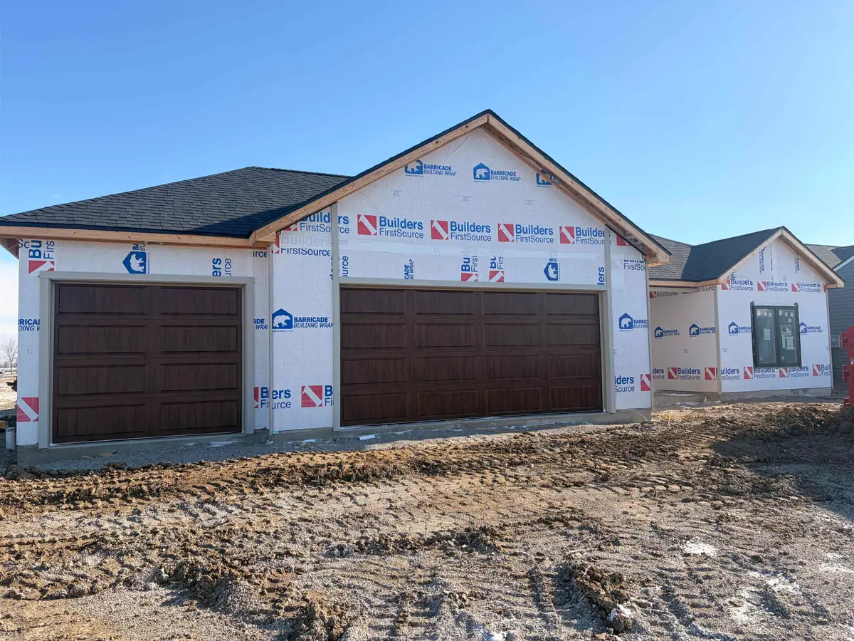 5070 Chickadee Drive, Woodburn, IN 46797 - Image #1