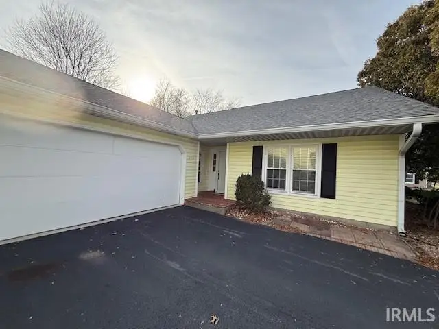 3919 S Laurel Court, Bloomington, IN 47401 - Image #1