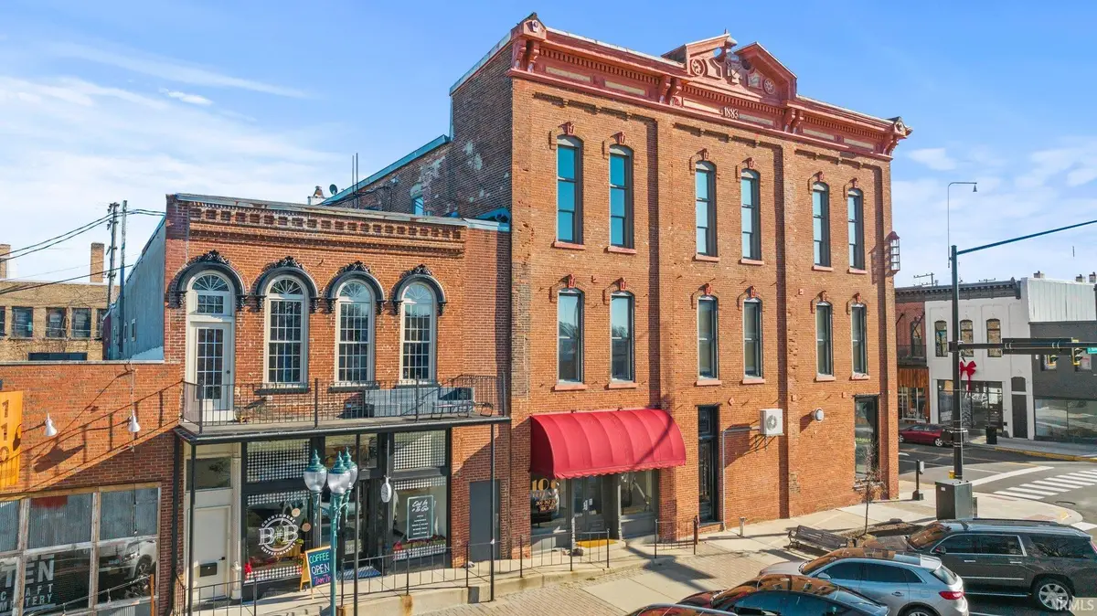 106 N Buffalo Street #202, Warsaw, IN 46580 - Image #1