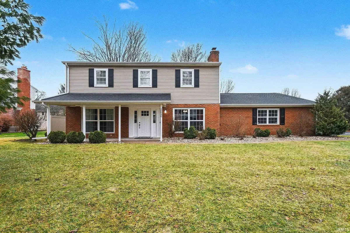 15640 Springmill Drive, Mishawaka, IN 46545 - Image #1