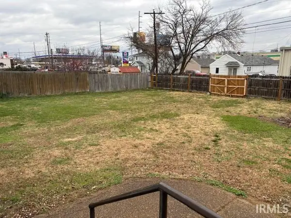 2164 E Eichel Avenue, Evansville, IN 47111