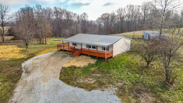 2502 Williams Silverville Road, Williams, IN 47470