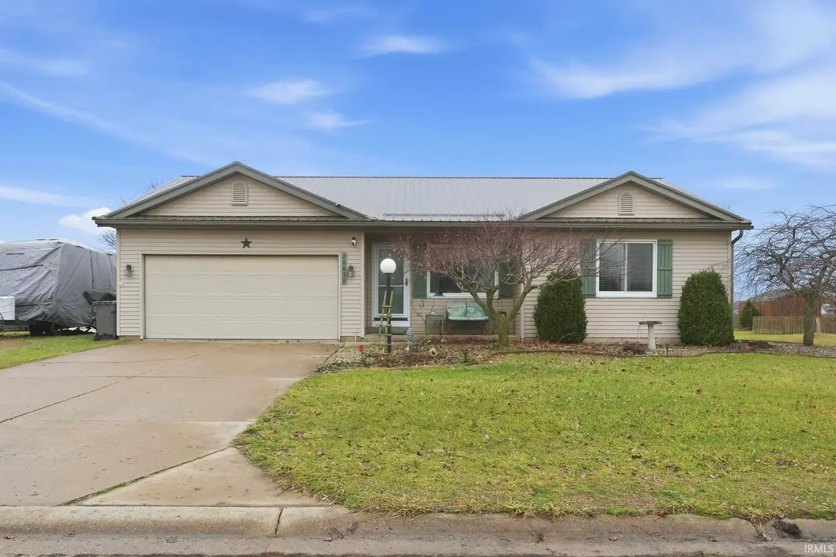 20636 Amanda Lane, Milford, IN 46542 - Image #1