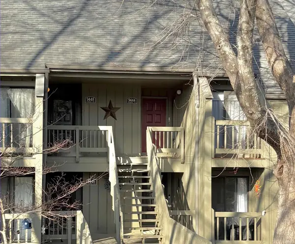 9444 S Lake Ridge Drive, Bloomington, IN 47401