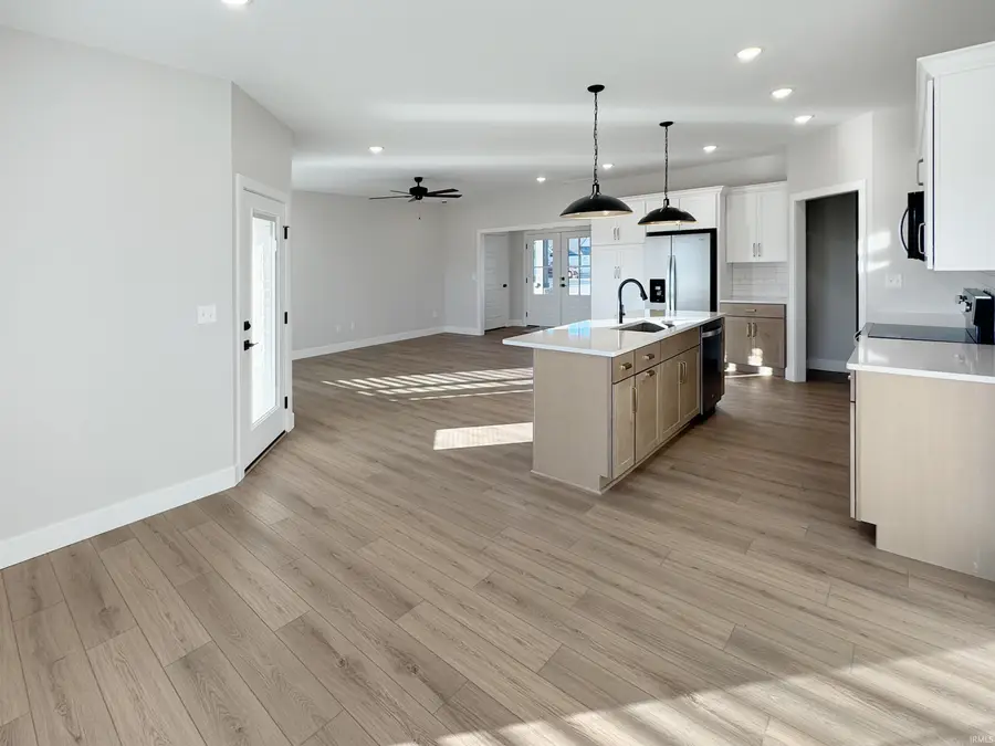 3536 Montgomery Court, Newburgh, IN 47630 - Image #3