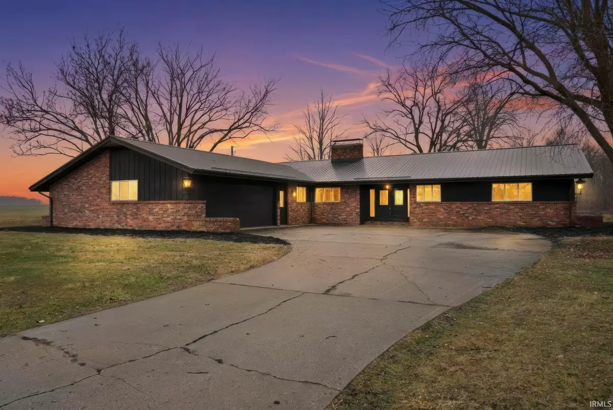 325 Meadowmere Drive, Butler, IN 46721 - Image #1