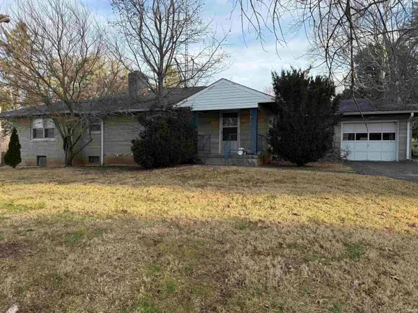 411 E Glendora Drive, Bloomington, IN 47408