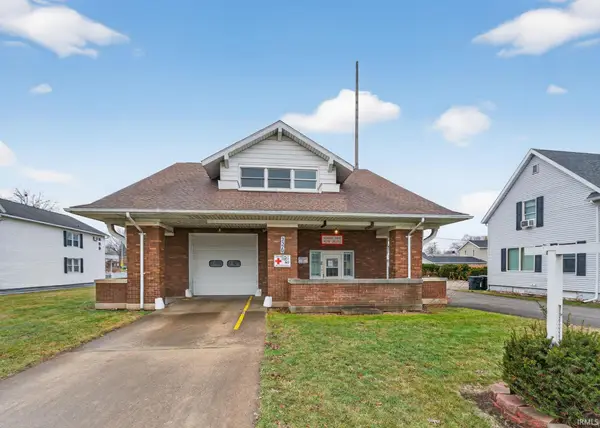 2520 Mishawaka Avenue, South Bend, IN 46615