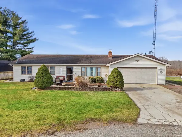 2394 County Road 27, Waterloo, IN 46793